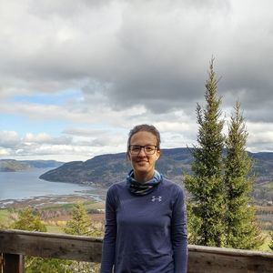 Meet your Posher, Émilie